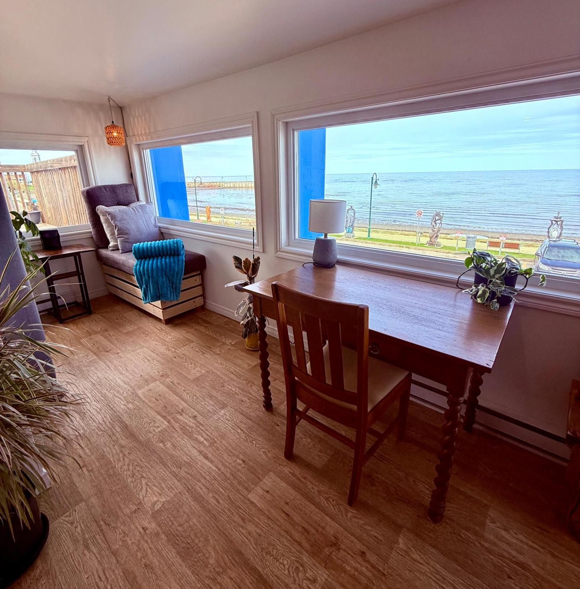 L'Appat Buvette Et Couchette De Sainte-Luce - Appartements De Vacances Modernes, Calmes Et Ressourcant Sur Le Fleuve 외부 사진